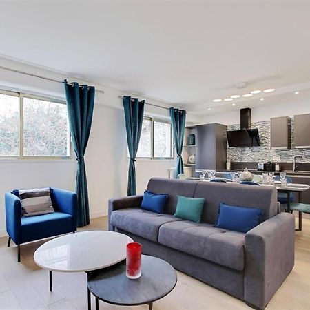 Trocadero/ Eiffel Tower - 3 Bedrooms- All New! Paris Eksteriør billede